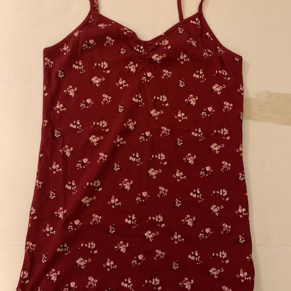 ✨ MOVING SALE✨ Floral Tank Top